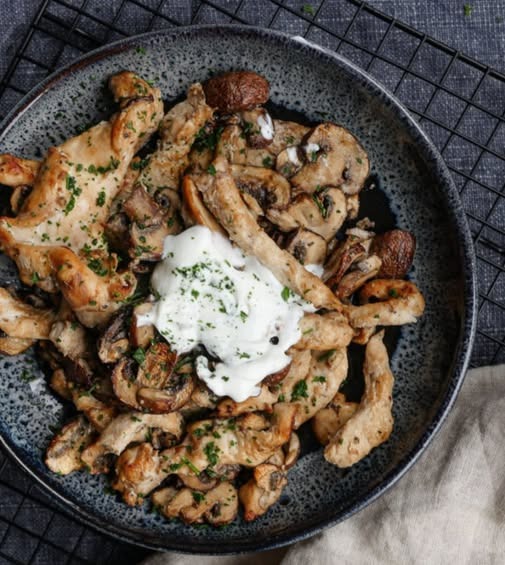 499049150 580653115052161 899497